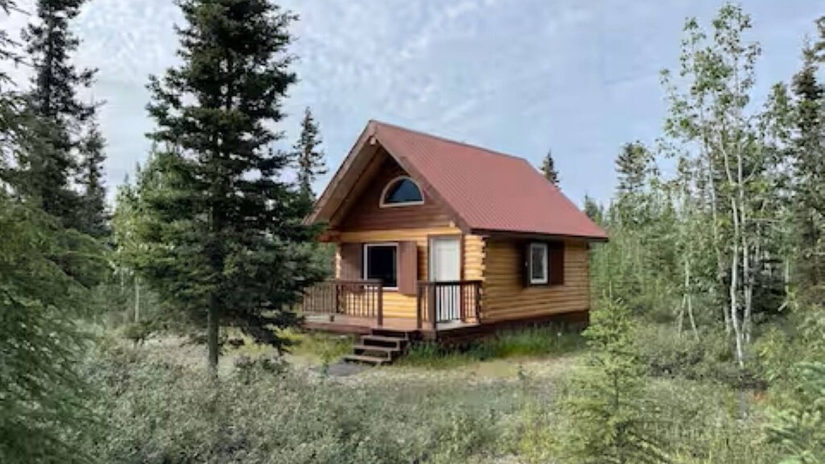 McCarthy Cabin | Fireweed Mountain Lodge - Erie Cabin