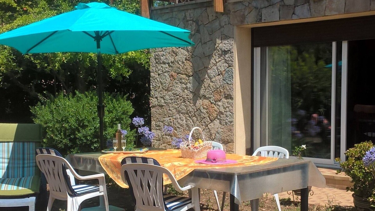 Hyeres City Centre Villa | First floor of villa, 2 rooms, 2 to 3 persons