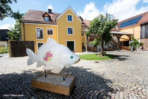 Mitterteich House | Fischhof Beer