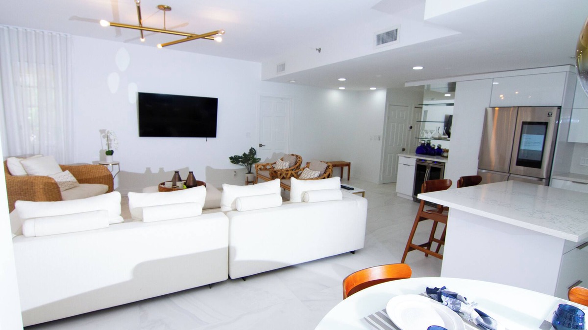 Miami Beach Apartment | FISHER ISLAND: fully renovated, huge balcony, ultimate luxury experience
