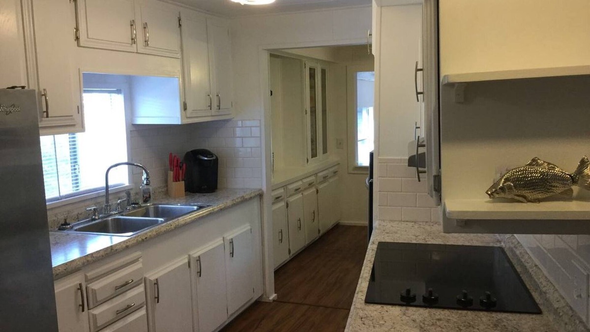 Satsuma House | Fishing Paradise on Dunn's Creek !