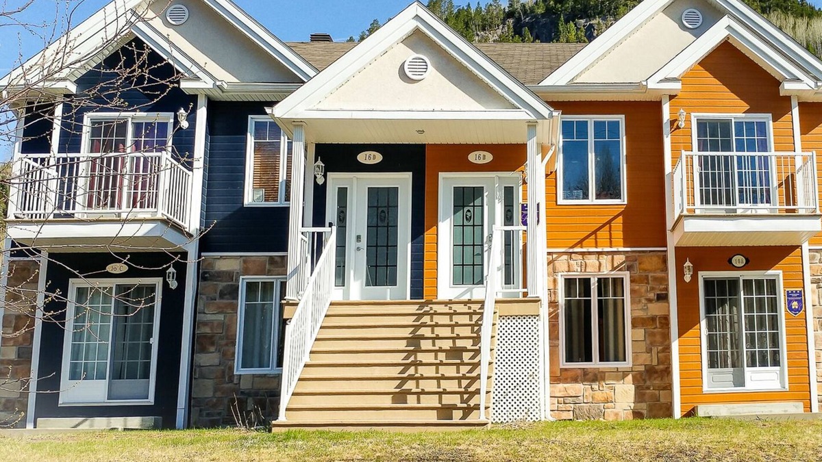 L'Anse-Saint-Jean Condo | Fjord du Saguenay, Mont Édouard condo Chez la Belle Rose