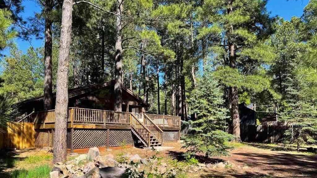 Kachina Village Cabin | Flagstaff Twin Pines Forest Cabin Retreat