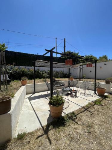 Evenos Villa | Flamenc'House Villa climatisée à 20 min des plages