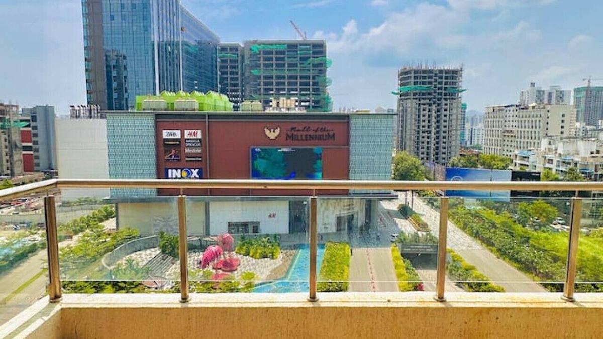 Wakad Apartment | Flamingo: 2BHK AC Flat, Near Phoenix Mall Wakad