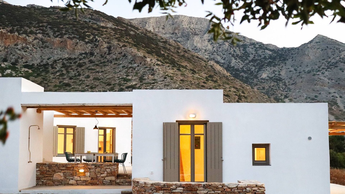 Kamares Villa | Flaros Village
