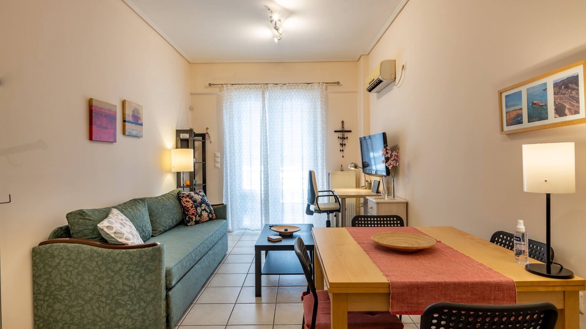 Kallithea Apartment | ⭐Flat in excellent location with private parking⭐