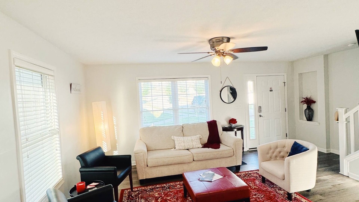 Bloomington House | Flat Rock Place- Cozy townhome close to IU