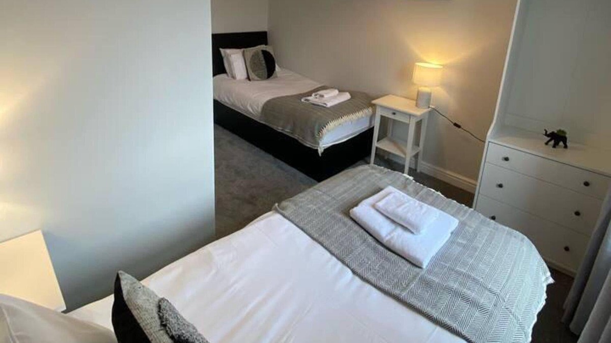 Woodhorn Apartment | Flat - Sleeps 4 - Pet Friendly - Parking