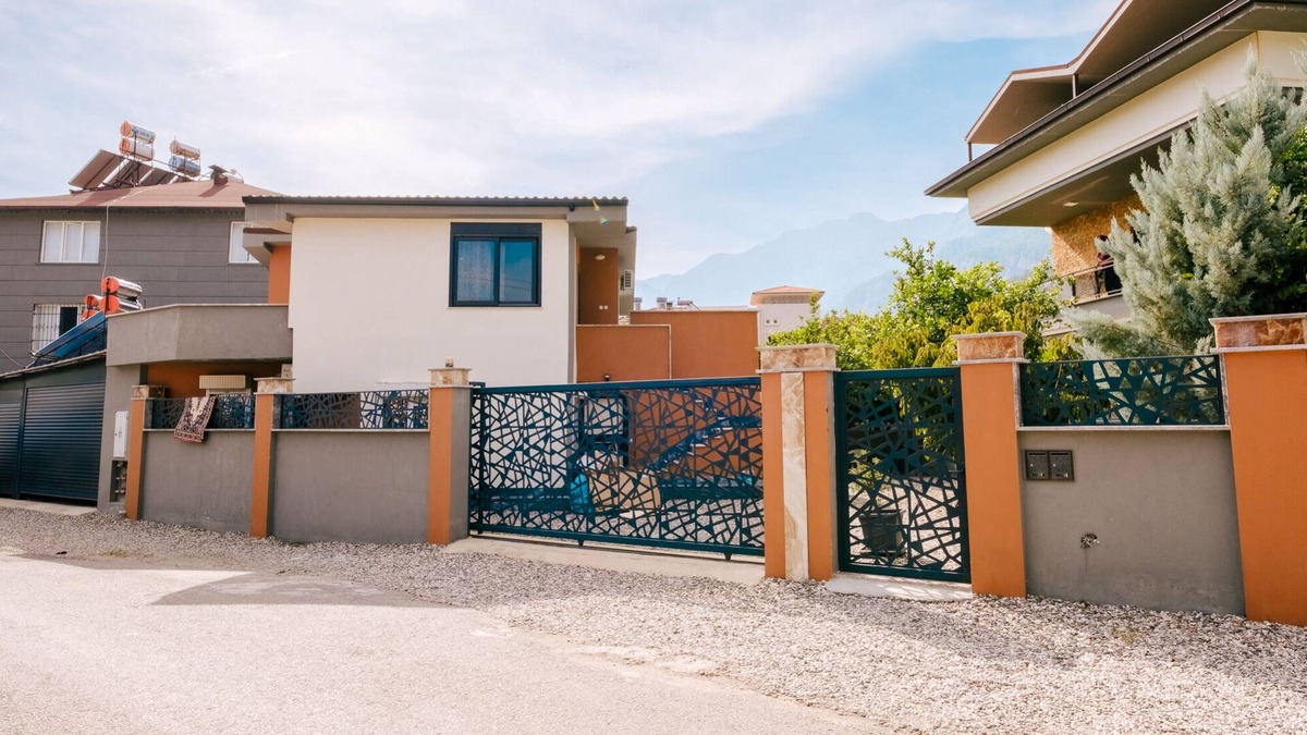 Goynuk Apartment | Flat w Balcony 5 min to Beach in Kemer