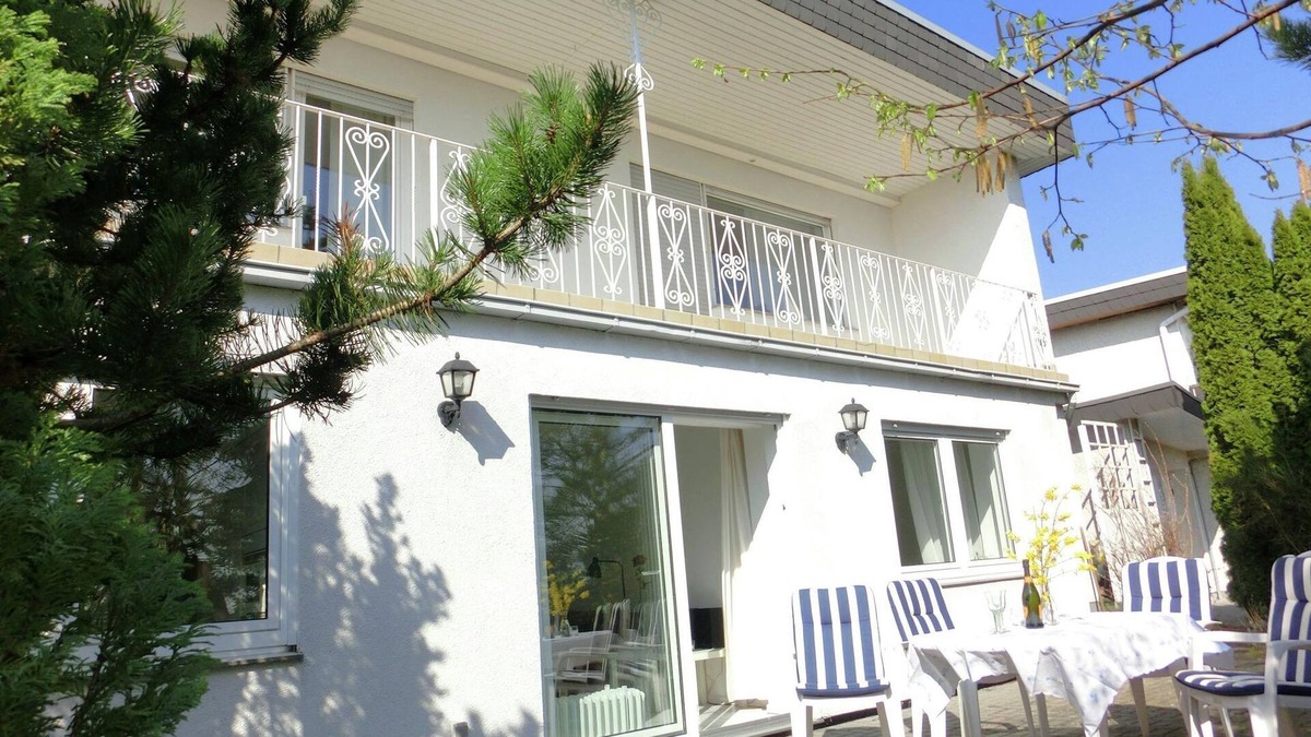 Welferode Apartment | Flat with mountain views in Welferode