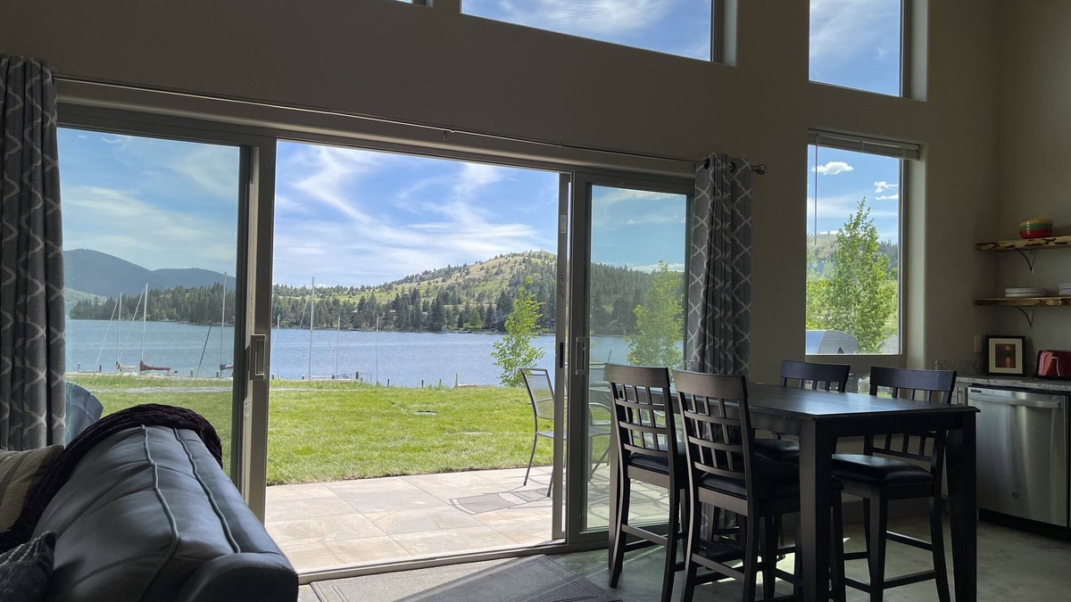 Dayton House | Flathead Lake Cabin with Water Views and Lake Access! Pet Friendly, Cabin 4
