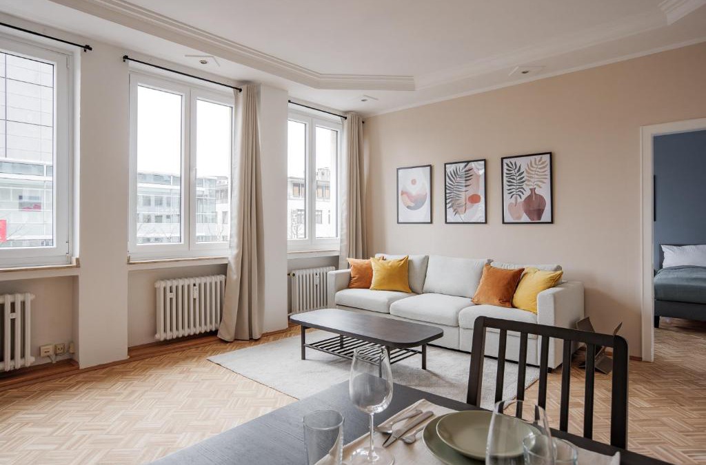Duisburg City Center Apartment | Flats 4 You, Moderne City Wohnung Nähe HBF, DÜ-Messe 20 Min, Netflix, Küche