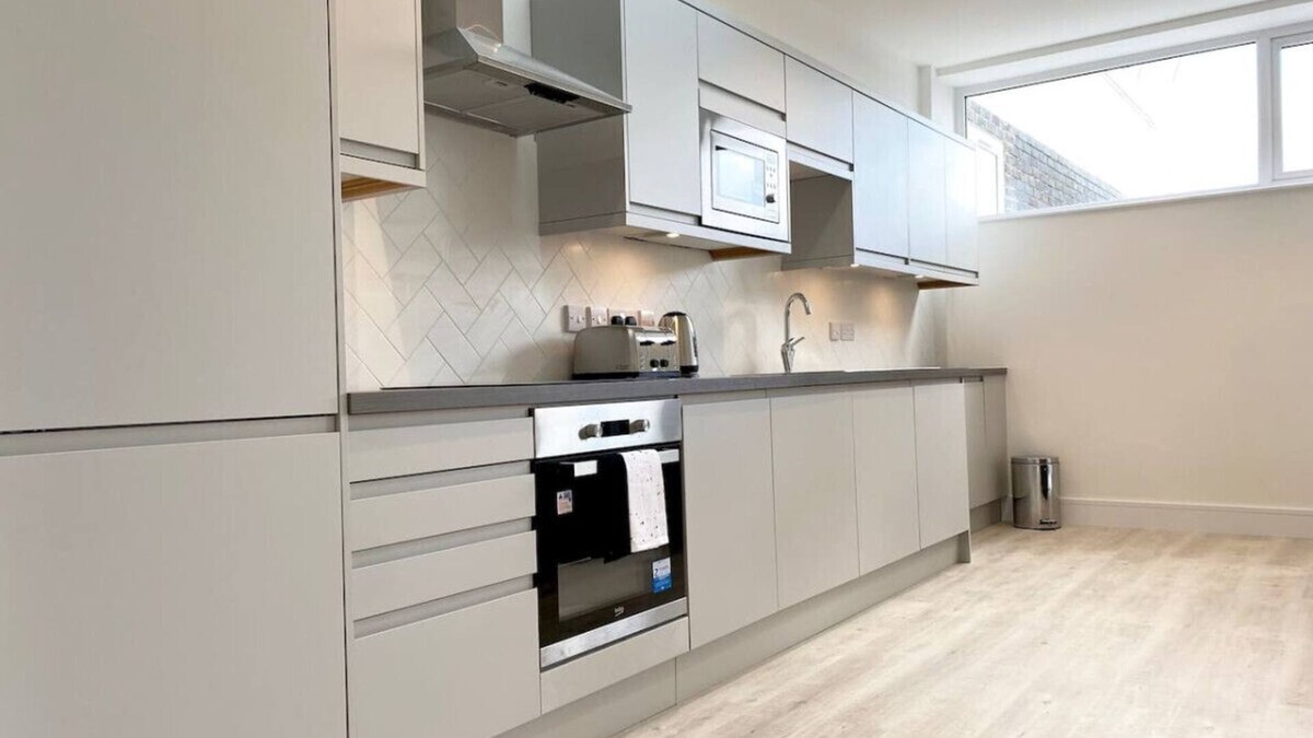 Fleet Apartment | Fleet Heights Apartment Eight
