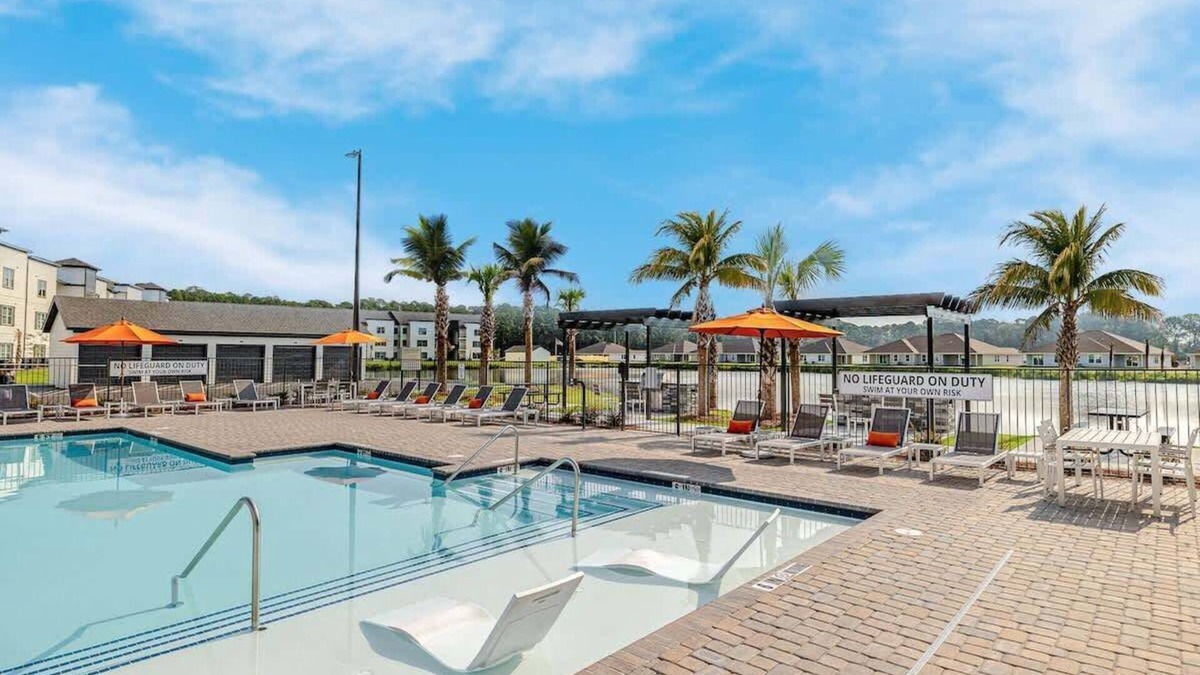 Brunswick Apartment | Fletc/TDY Pointe Grand Unit 104