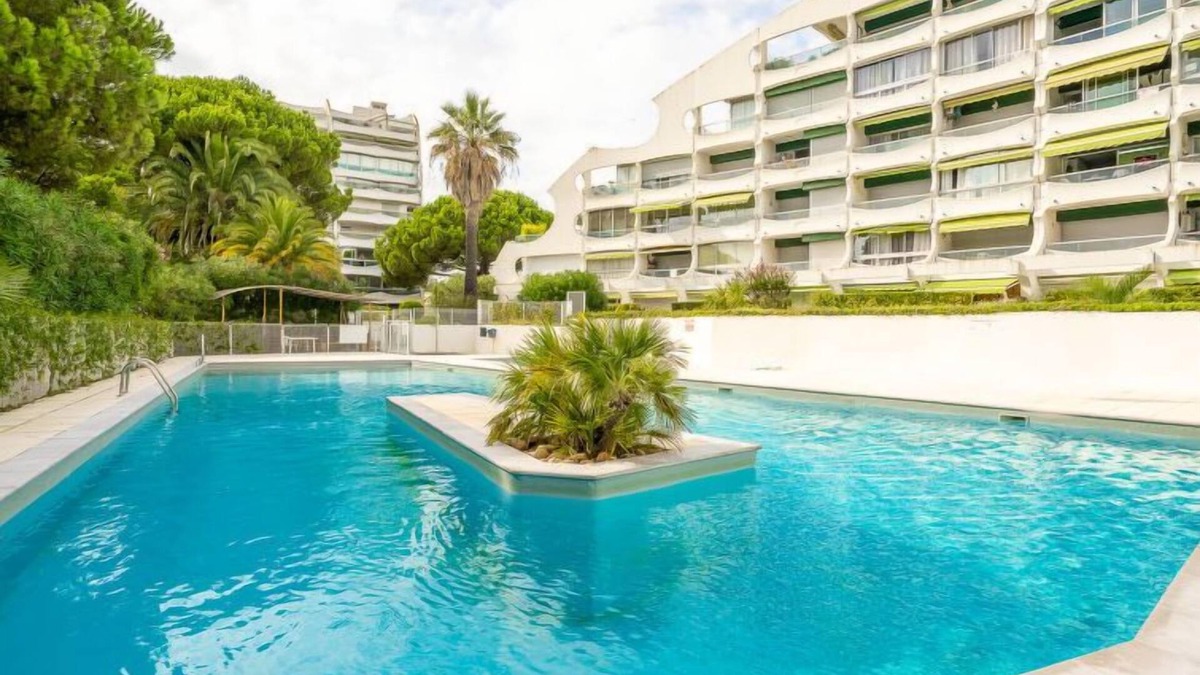 La Petite Motte Apartment | Fleurie I by Interhome