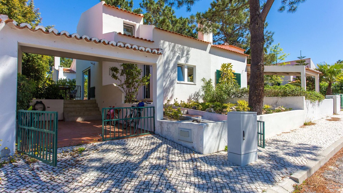 Grandola House | FLH Melides Beach House