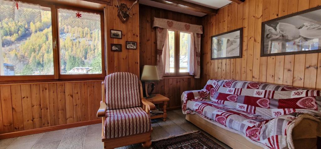 Gressoney-Saint-Jean Apartment | Flocon de Neige - Bluchalet