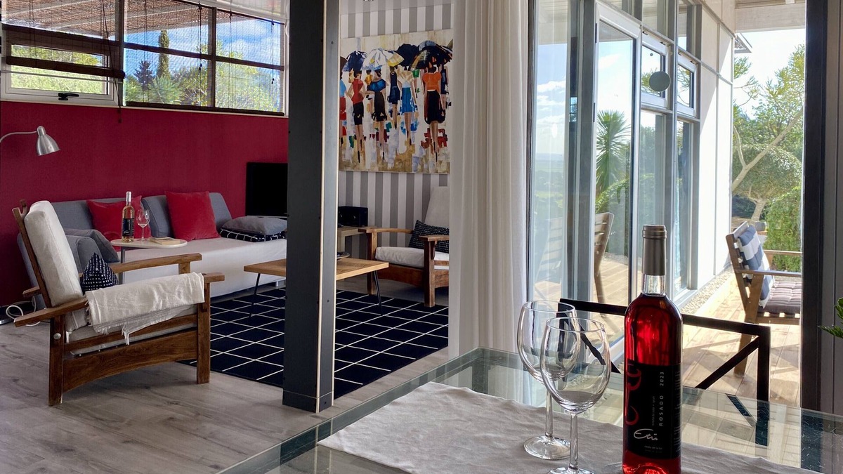 San Ambrosio House | Flooded with light, breathtaking views, refreshing pools, WIFI, peace and quiet guaranteed