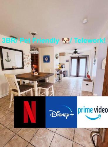 Meadowlawn House | Florida Escape! 3 bedroom home with outside shower