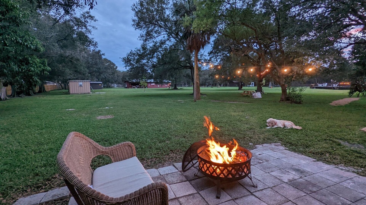 Pinellas Park House | Florida Ranch Style House on 2 acres in an equestrian neighborhood