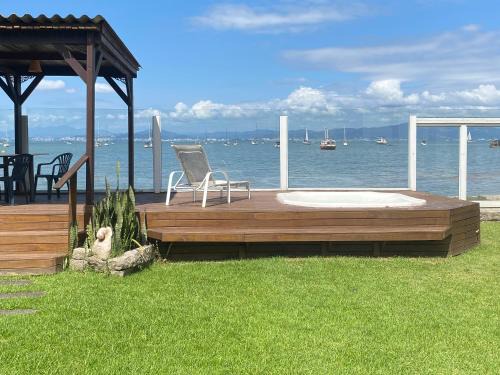 Santo Antonio de Lisboa House | FLORIPA PÉ na AREIA