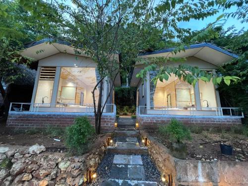 Moc Chau Cabin | Flourish Homestay