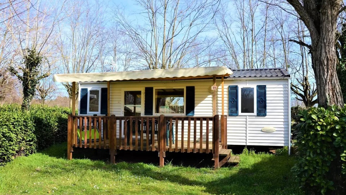 Rieux-de-Pelleport House | Flower Camping LES MIJEANNES * - Mobile home Comfort 29m2 2 bedrooms + TV 4 people