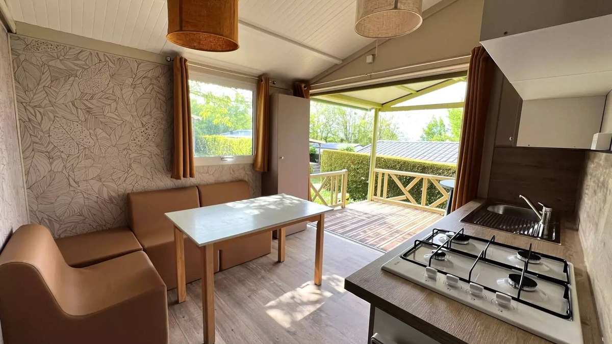 Anneyron Ski Chalet | Flower Camping La Chataigneraie * - Chalet Comfort 25m2 (2 bedrooms) + covered terrace 5 people
