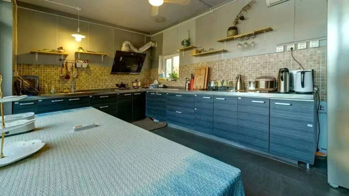 Huairou Bed & Breakfast | Flower Yard