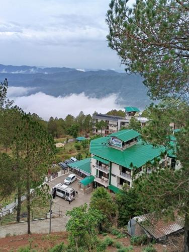 Lansdowne Hotel | Flutter Hotels & Resort