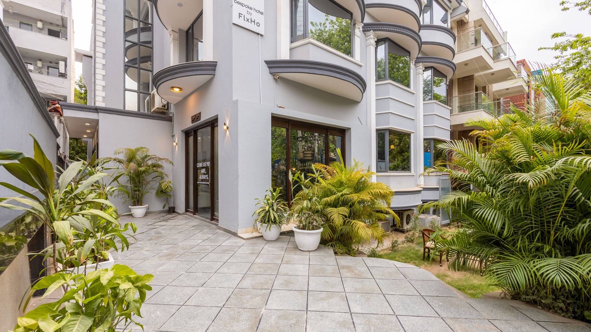 DLF City Hotel | Flxho Tribe - Bespoke Hotel - Arjun Marg