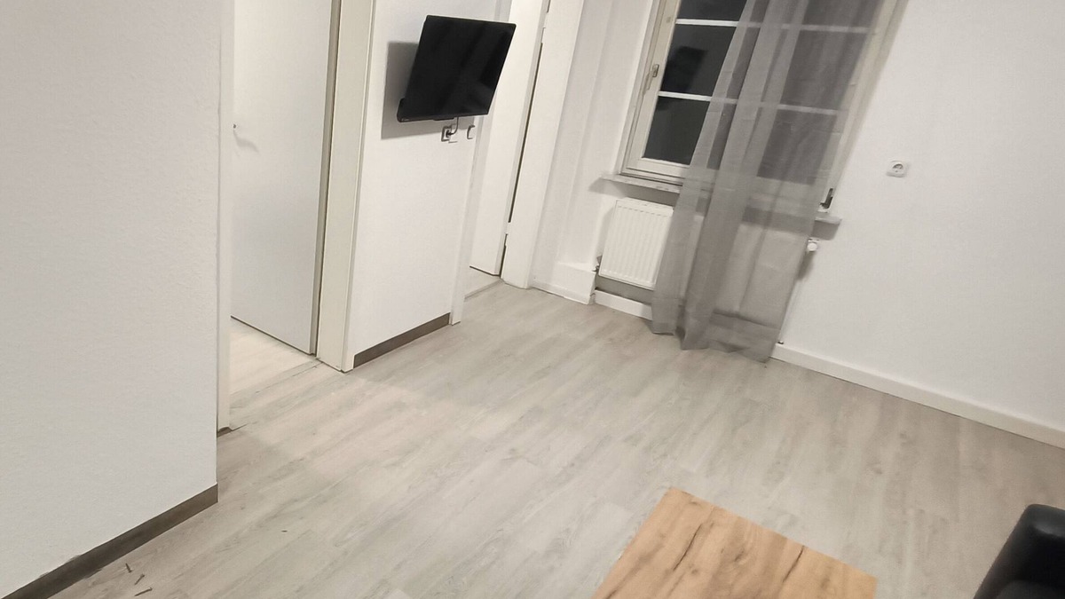 Hochheim am Main Apartment | FMI21 Accommodation