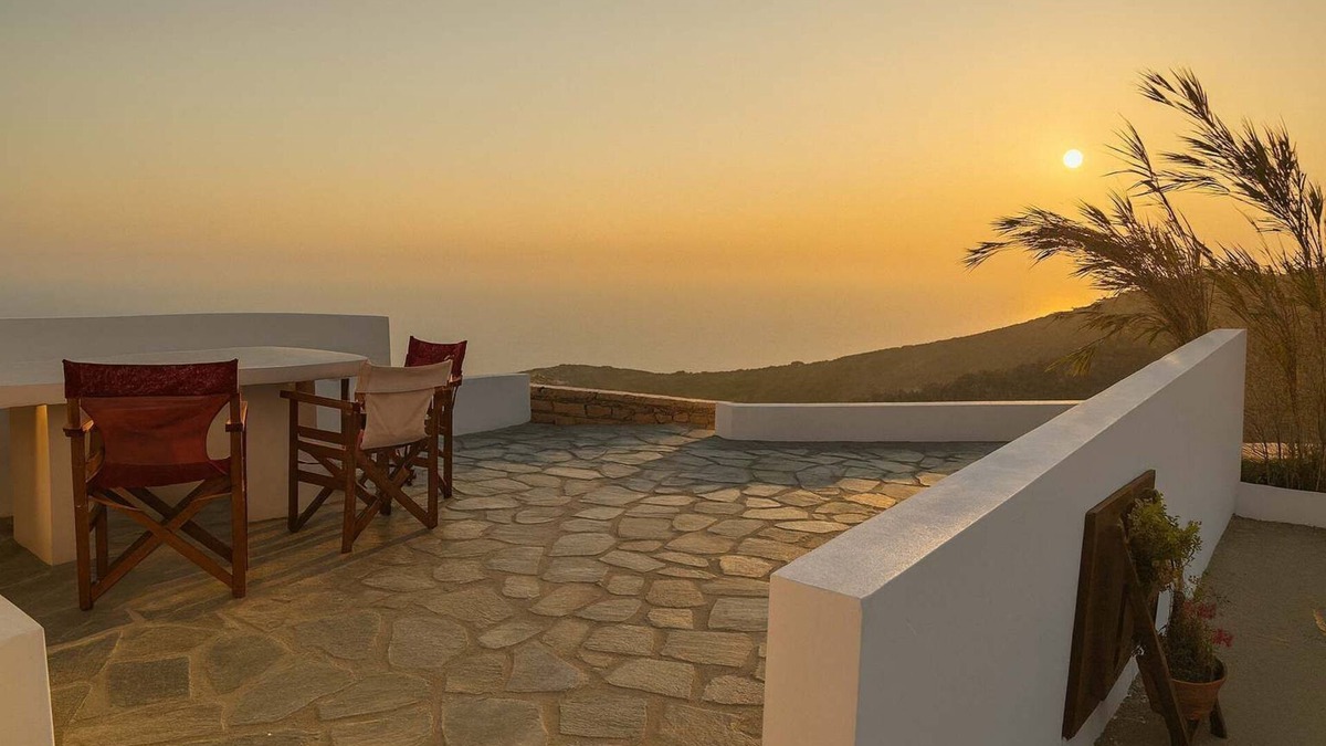 Ano Meria Apartment | Folegandros Galano Hideaway - Moniasma SeaViews