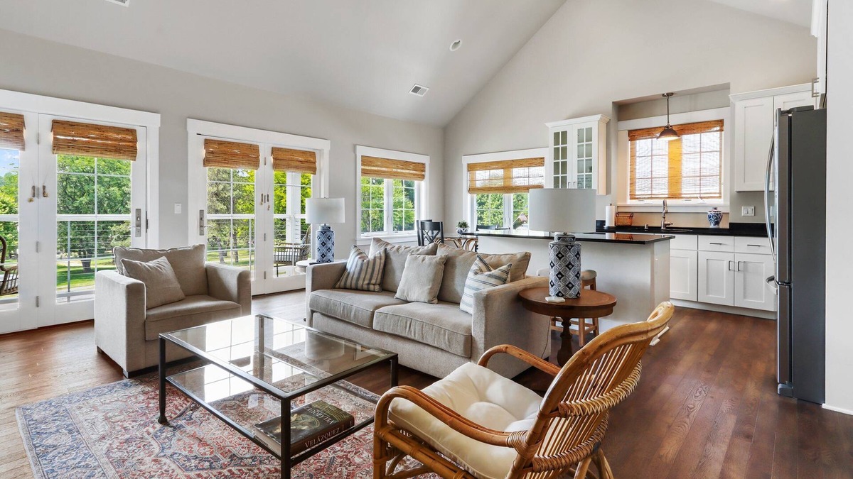 Fontana-on-Geneva Lake Condo | Fontana Harbor 162 |Balcony |5 Min Walk to Beach |New Condo Across from The Abbey Resort