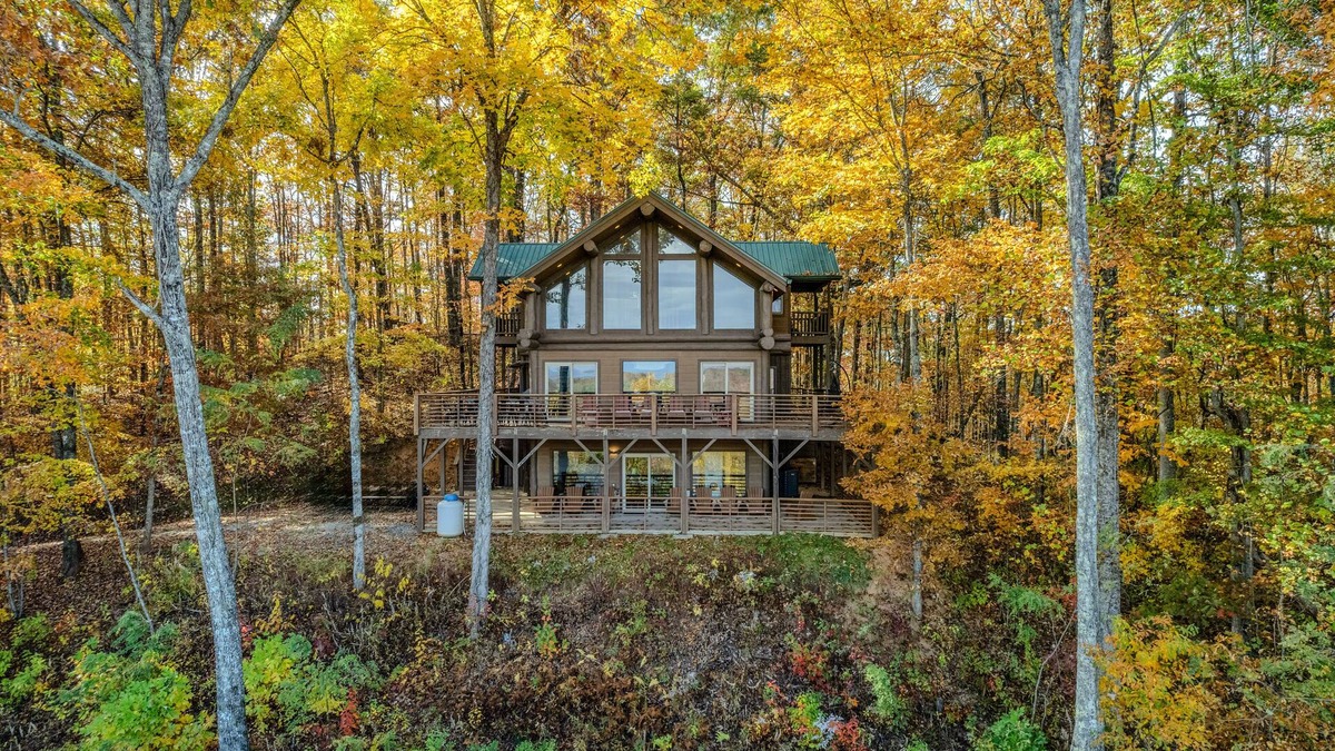 Almond Cabin | Fontana View 3 - Three Story Rustic Cabin Sleeps up to 16 People