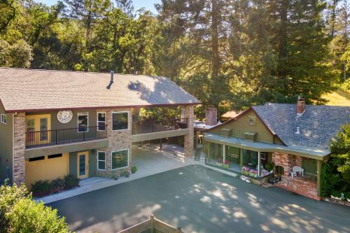 Calistoga Bed & Breakfast | Foothill House
