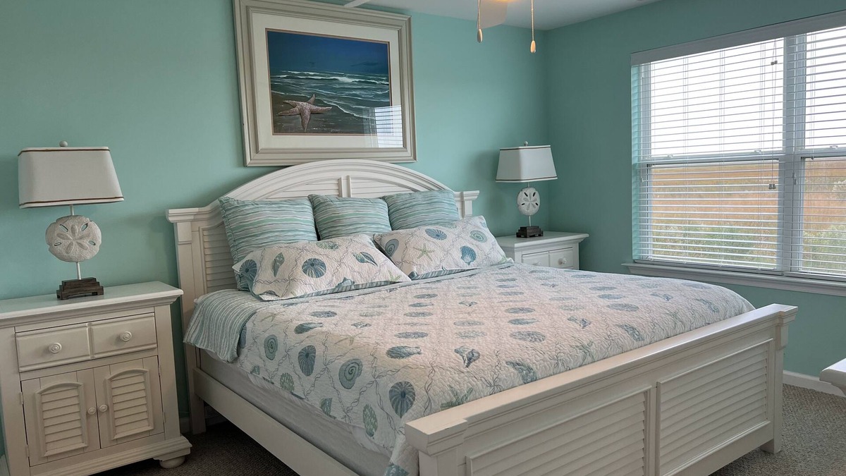 Ocean View Condo | Footprints At The View In Bethany Bay - 2 Bdrm, 2 bath condo with bay view