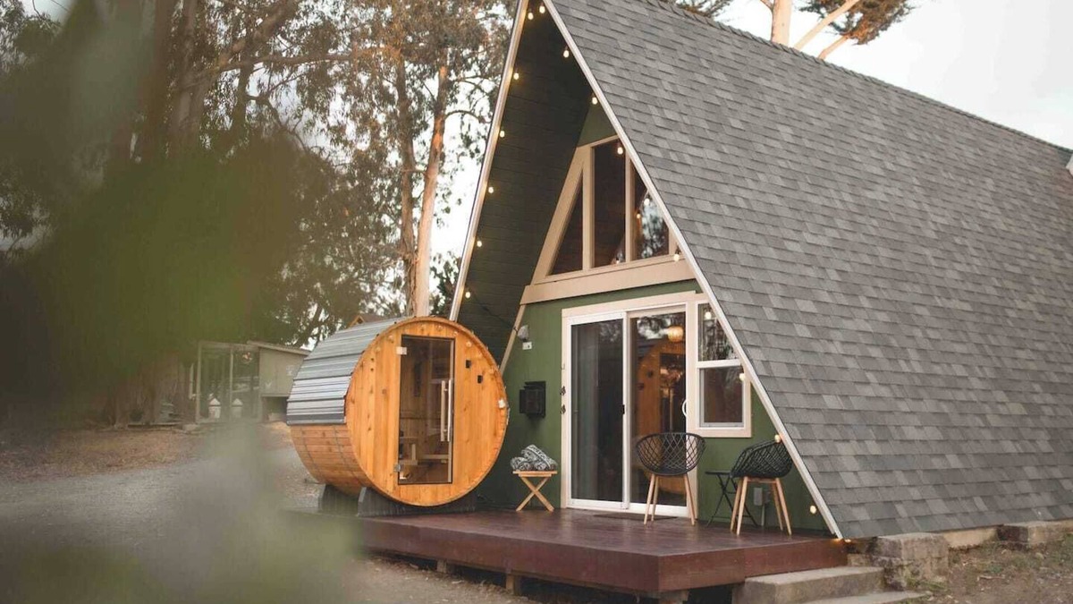 Baywood-Los Osos Cabin | For a cabin experience by the sea.
