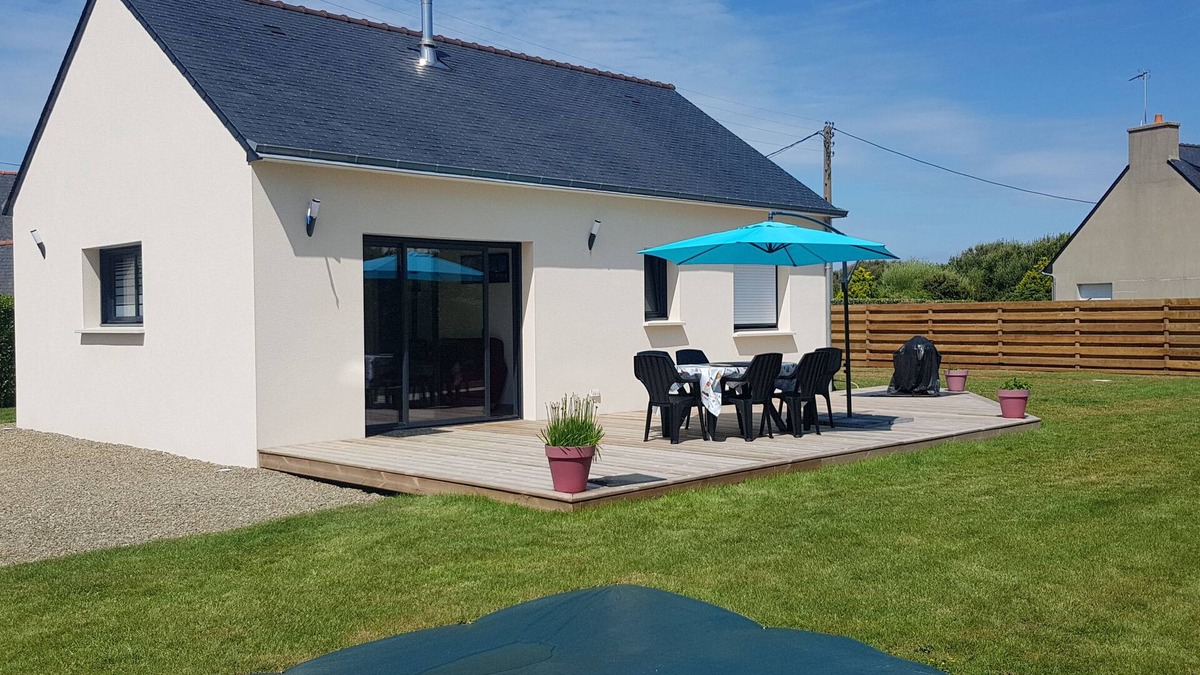 Penmarch House | For a relaxing stay close to the sea, comfortable house