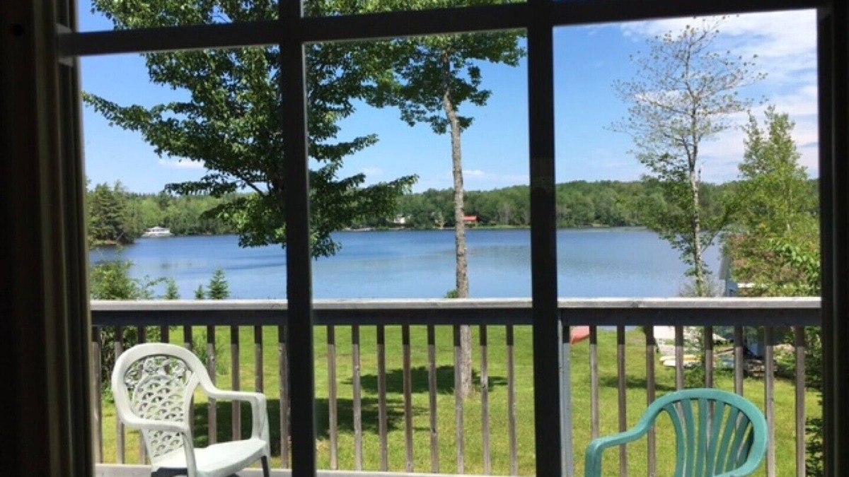 Amherst Cottage | For all ages to be together but have lots of space and fun!