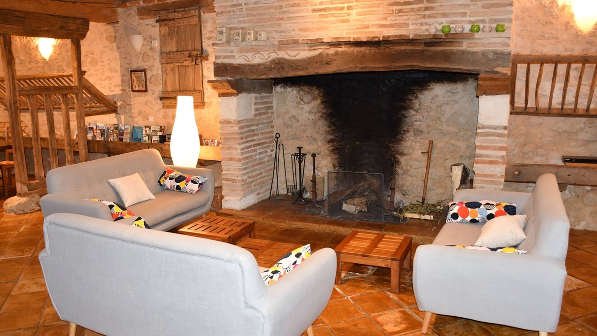 Cuq-Toulza Other | For Christmas, 10-person self-catering cottage with large fireplace, extra beds available.