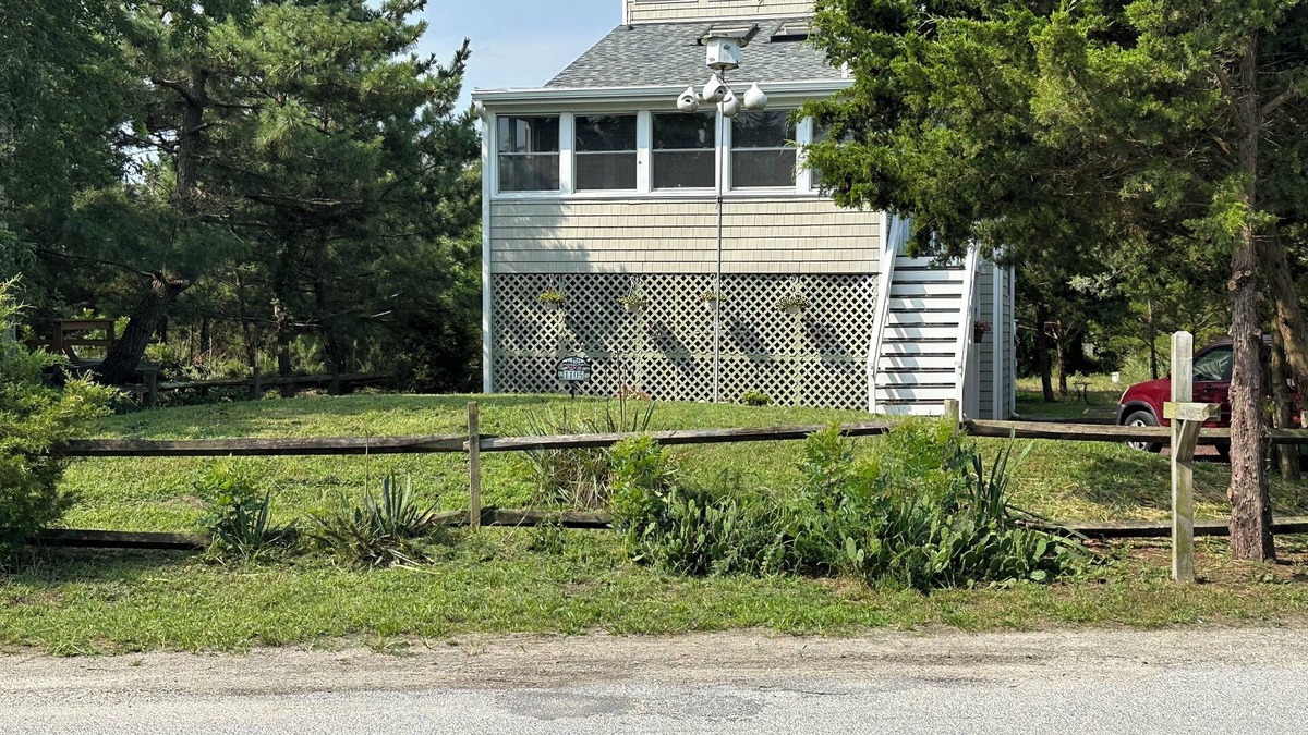 Broadkill Beach House | For SALE: Fabulous remodeled home with Porch, Gazebo, Hot Tub, Patio/Fire Pit,+