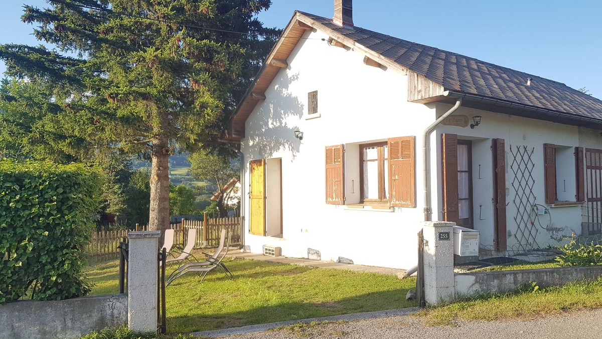 Chabottes Villa | For you ! Pretty little house on Jardin Clos, facing the Dévoluy mountain range