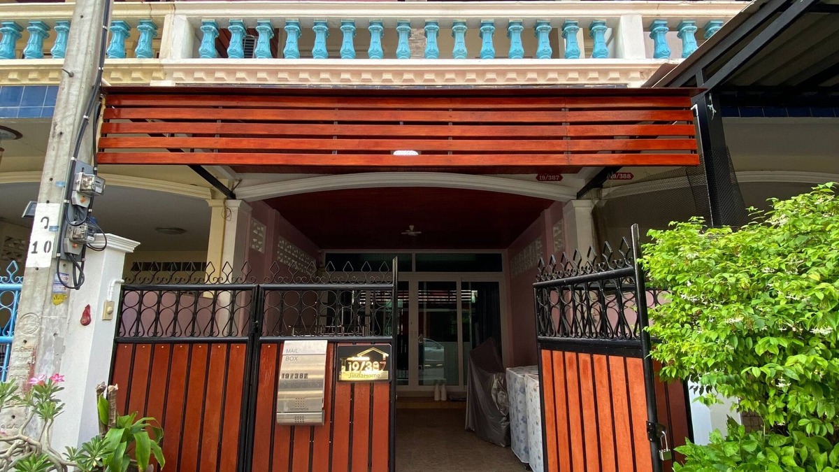 Bang Kho House | For3-7guests private 3storey townhouse near The Mall Thapra Department Store