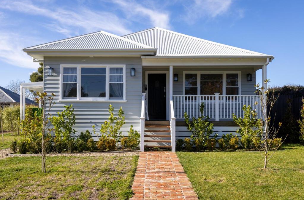 Trentham House | FOREST CORNER - 3 BEDROOM WEATHERBOARD, TRENTHAM