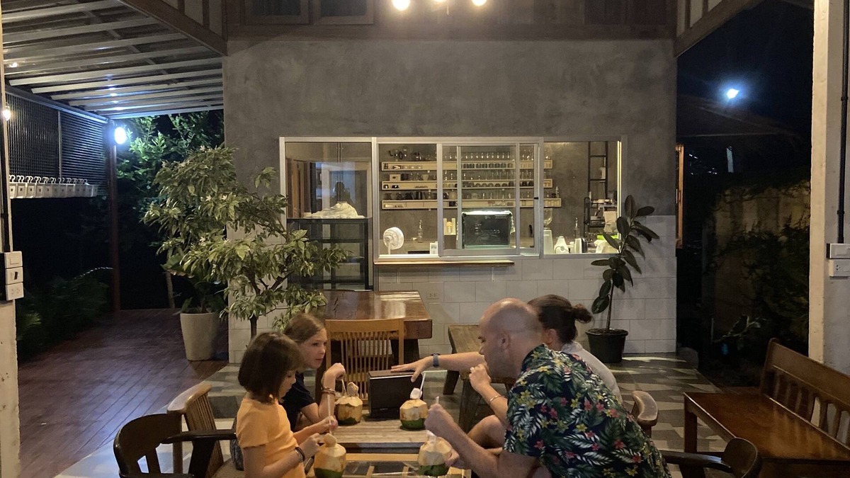 Chumphon House | Forest Guesthouse Chumphon