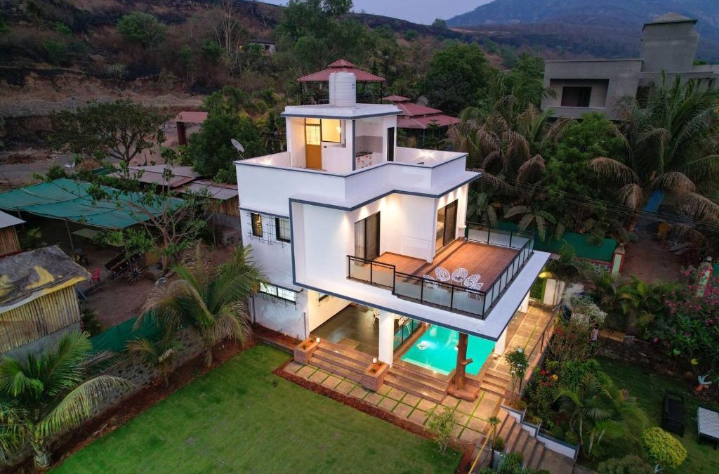 Pune Villa | Forest Home
