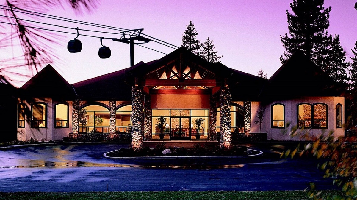 South Lake Tahoe Hotel | Forest Suites Resort at Heavenly Village