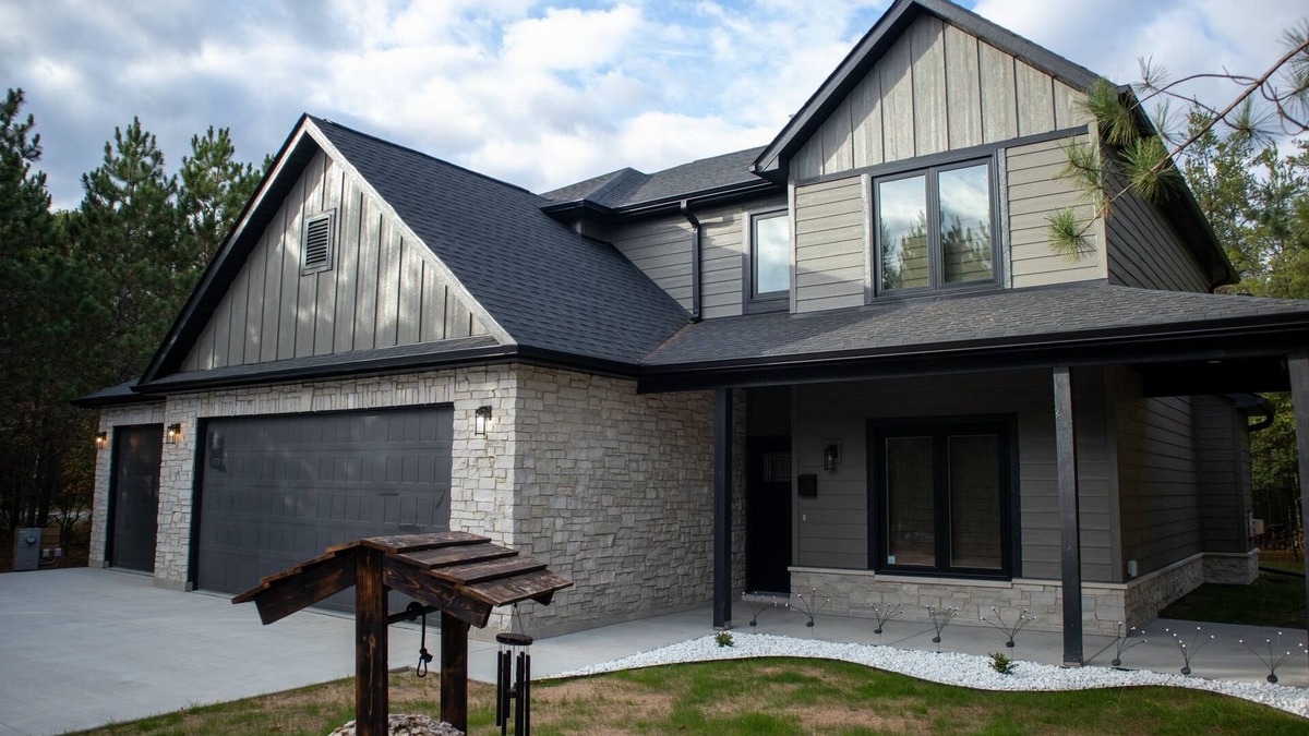 Necedah House | Forest Weekend Vacation Home Close to Castlerock Lake and Buckhorn State Park